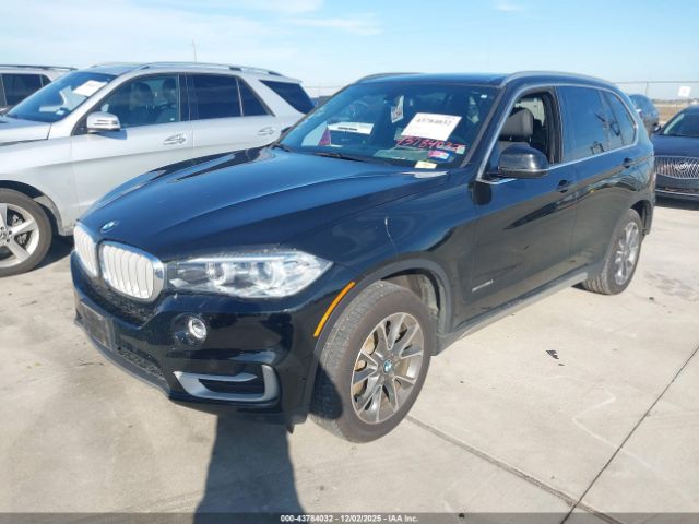 2018 BMW X5 5UXKR2C55J0X08066 Photo 1