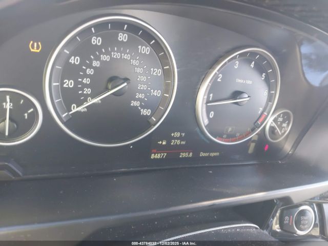 2018 BMW X5 5UXKR2C55J0X08066 Photo 6