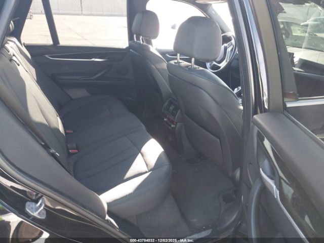 2018 BMW X5 5UXKR2C55J0X08066 Photo 7