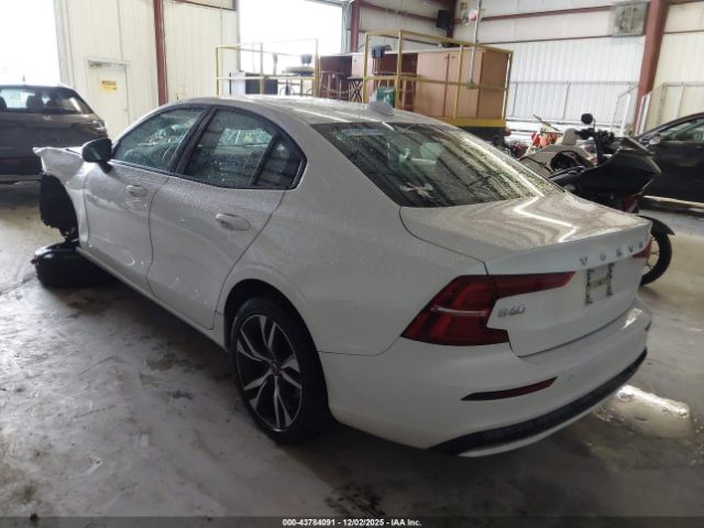 2024 VOLVO S60 7JRL12FKXRG321628 Photo 2