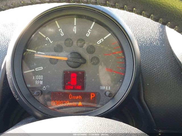 2016 MINI COUNTRYMAN WMWZB3C54GWR49176 Photo 6