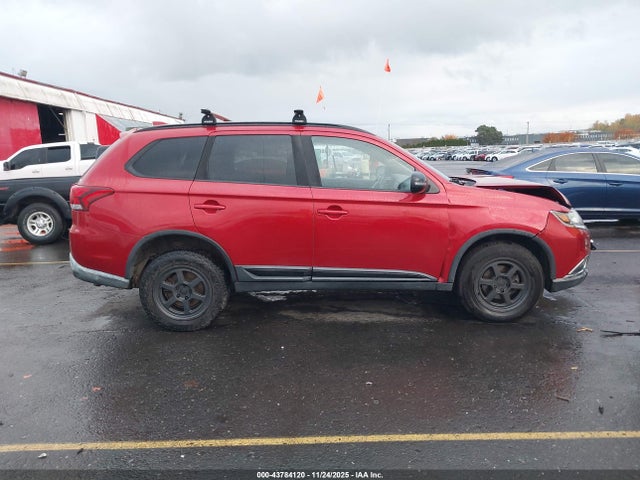 Mitsubishi Outlander Le 2018 JA4AZ3A37JZ028258 Image 13