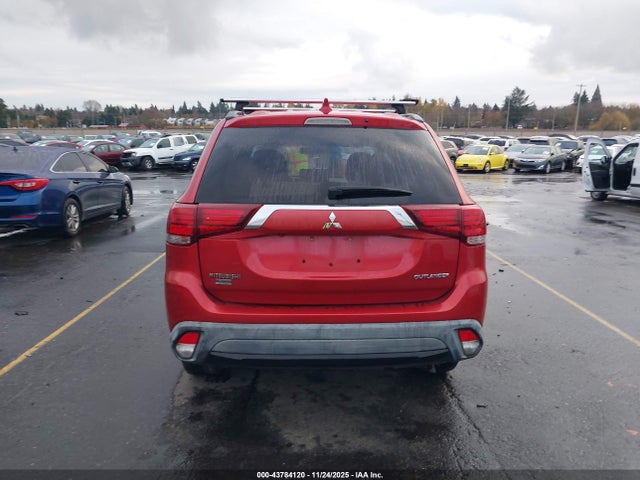 Mitsubishi Outlander Le 2018 JA4AZ3A37JZ028258 Image 16