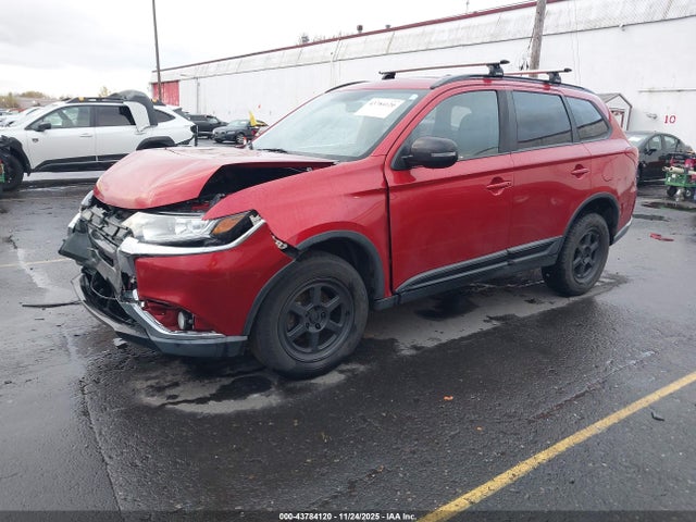 2018 MITSUBISHI OUTLANDER JA4AZ3A37JZ028258 Photo 1
