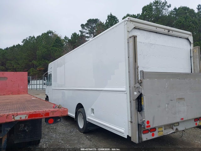 1F66F5KY9F0A04374 Ford F-59 Commercial Stripped