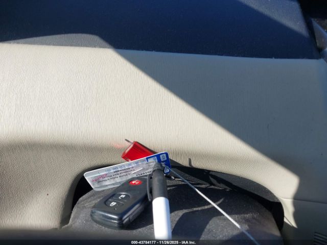 2012 TOYOTA PRIUS V JTDZN3EU2C3109147 Photo 10