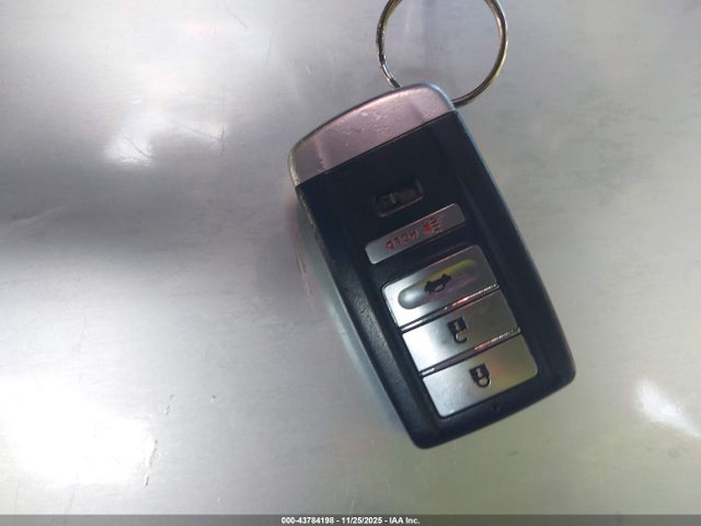 43784198 :رقم المزاد ، 19UUB1F37FA001413 vin ، 2015 Acura Tlx مزاد بيع