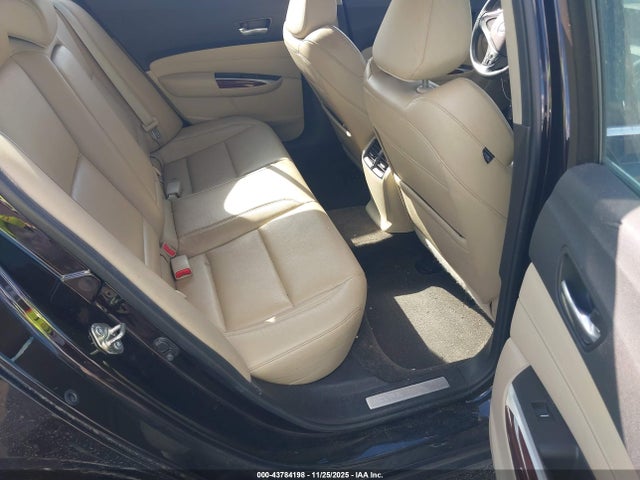 43784198 :رقم المزاد ، 19UUB1F37FA001413 vin ، 2015 Acura Tlx مزاد بيع