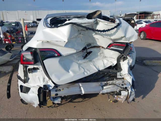 2022 TESLA MODEL Y 7SAYGDEF8NF455886 Photo 5
