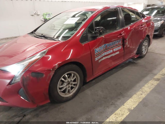 JTDKBRFU8G3516830 Toyota Prius Two