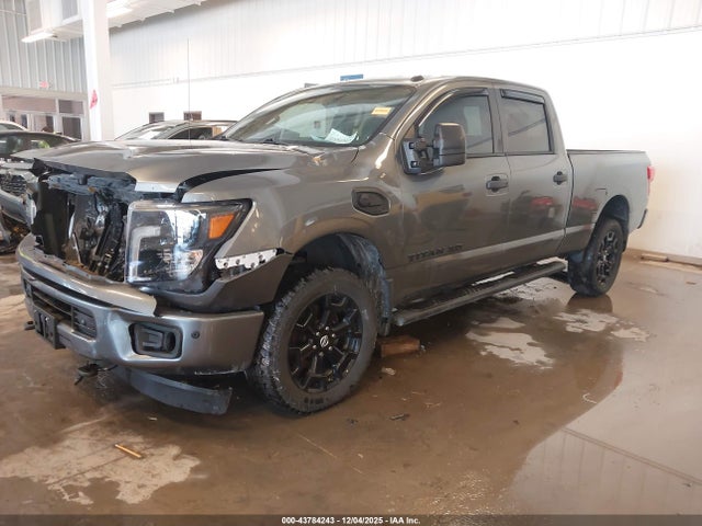 2019 NISSAN TITAN XD 1N6BA1F47KN519779 Photo 1