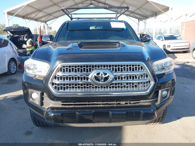5TFRZ5CN2GX017921 Toyota Tacoma Trd Sport