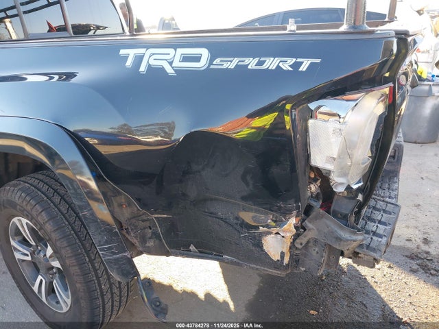 5TFRZ5CN2GX017921 Toyota Tacoma Trd Sport