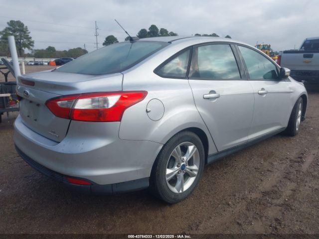 2014 FORD FOCUS 1FADP3F21EL218063 Photo 3
