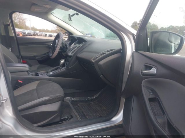 2014 FORD FOCUS 1FADP3F21EL218063 Photo 4