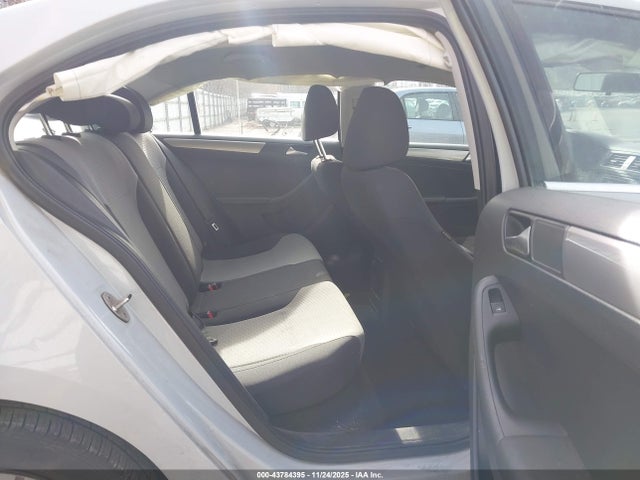 Aukcja sprzedaży 2017 Volkswagen Jetta 1.4t S, vin: 3VW2B7AJ4HM239429, numer aukcji: 43784395