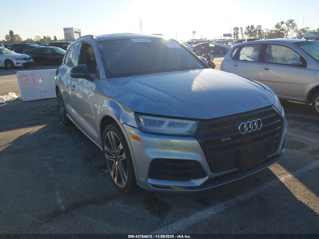 2019 AUDI SQ5 WA1B4AFY6K2076615 Photo 0