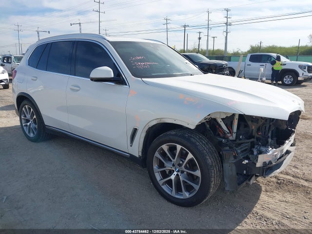 2019 BMW X5 5UXCR6C58KLL06618