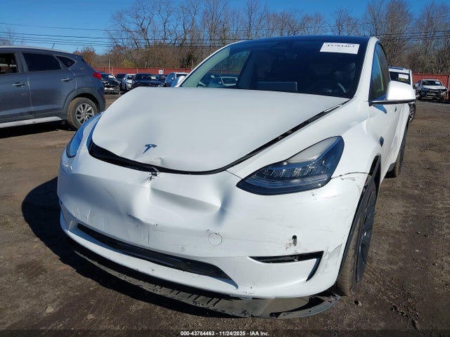 2022 TESLA MODEL Y 7SAYGDEE3NF376116 Photo 5