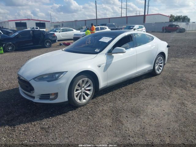 2013 TESLA MODEL S 5YJSA1AC1DFP10200 Photo 1