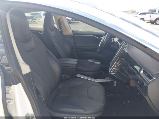 2013 TESLA MODEL S 5YJSA1AC1DFP10200 Photo 4