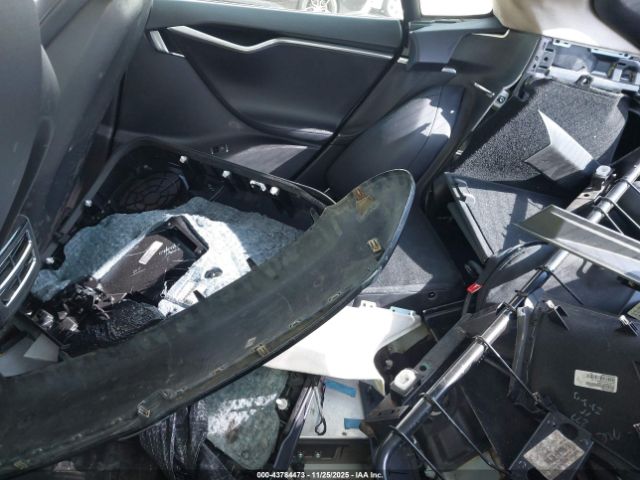 2013 TESLA MODEL S 5YJSA1AC1DFP10200 Photo 7