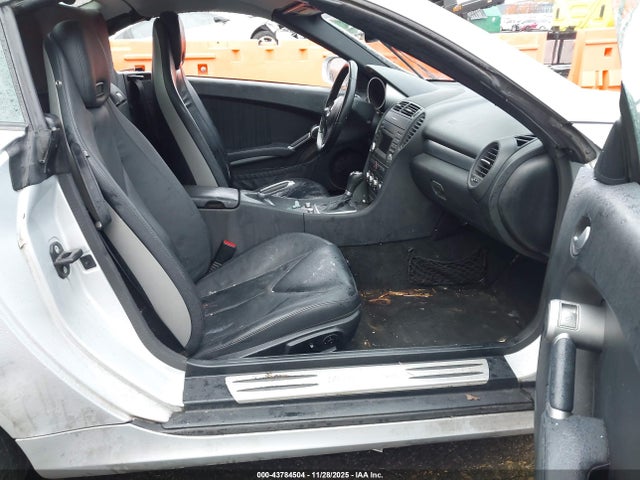 43784504 :رقم المزاد ، WDBWK54F99F192527 vin ، 2009 Mercedes-benz Slk 300 مزاد بيع