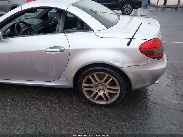 43784504 :رقم المزاد ، WDBWK54F99F192527 vin ، 2009 Mercedes-benz Slk 300 مزاد بيع