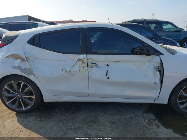 Hyundai Veloster 2.0 Premium 2019 KMHTG6AF2KU007215 Image 12
