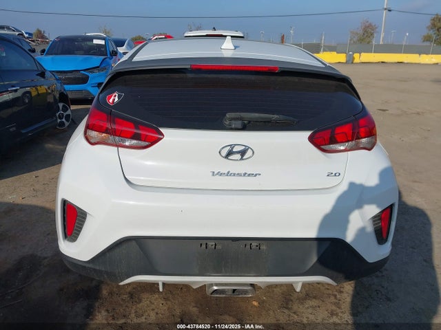 Hyundai Veloster 2.0 Premium 2019 KMHTG6AF2KU007215 Image 15