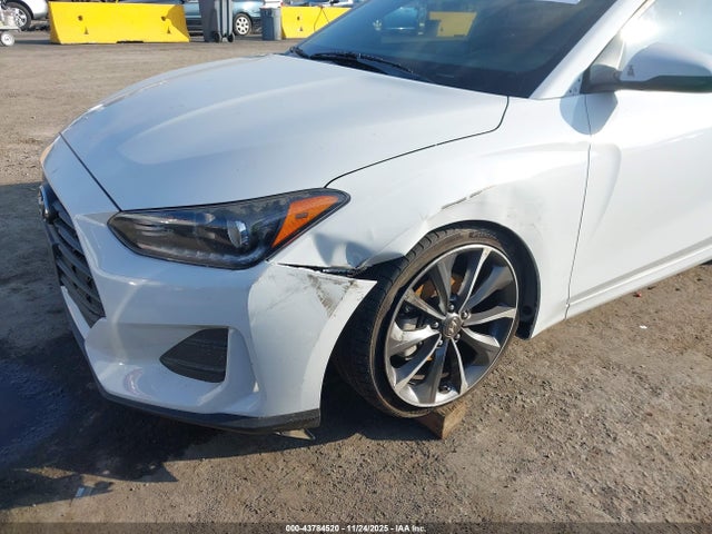 Hyundai Veloster 2.0 Premium 2019 KMHTG6AF2KU007215 Image 6