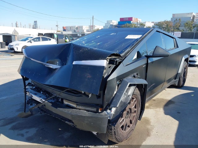 2024 TESLA CYBERTRUCK 7G2CEHED4RA033309 Photo 5