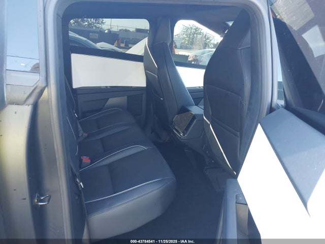2024 TESLA CYBERTRUCK 7G2CEHED4RA033309 Photo 7