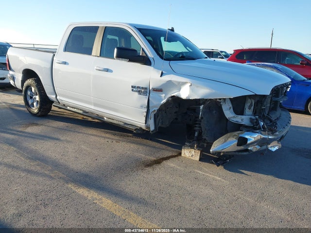 Продаж на аукціоні авто 2021 Ram 1500 Classic Slt  4x4 5'7 Box, vin: 3C6RR7LT9MG587433, номер лоту: 43784613