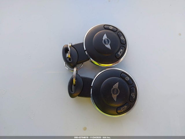 2015 MINI COUNTRYMAN WMWZC3C56FWT06226 Photo 10