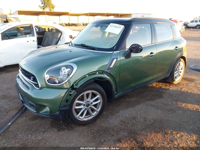2015 MINI COUNTRYMAN WMWZC3C56FWT06226 Photo 1