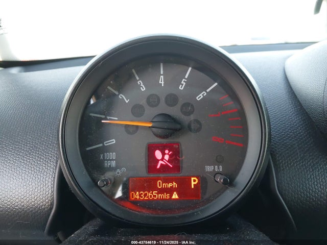 2015 MINI COUNTRYMAN WMWZC3C56FWT06226 Photo 6