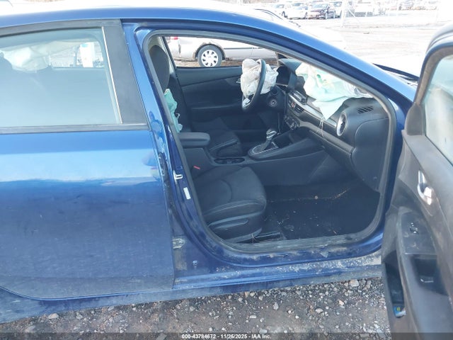 3KPF24AD9KE126042 KIA Forte Lxs