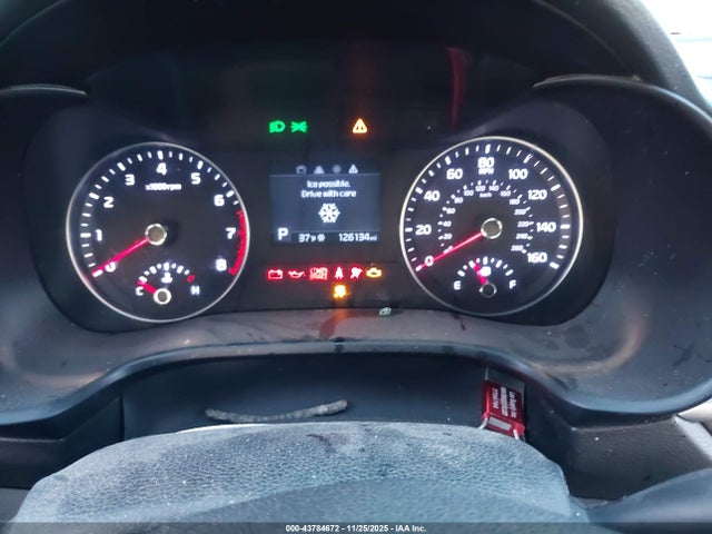 3KPF24AD9KE126042 KIA Forte Lxs