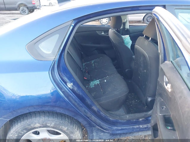 3KPF24AD9KE126042 KIA Forte Lxs