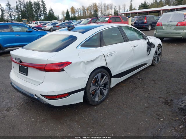 2025 AUDI A6 E-TRON WAU1CAGH5SA028271 Photo 3
