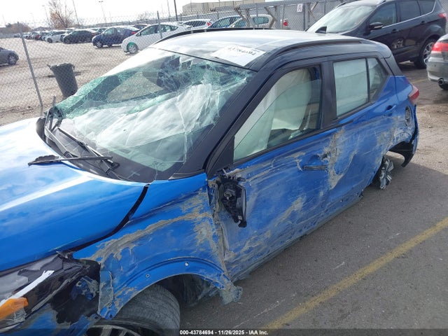 3N1CP5DV4PL524621 Nissan Kicks Sr Xtronic Cvt