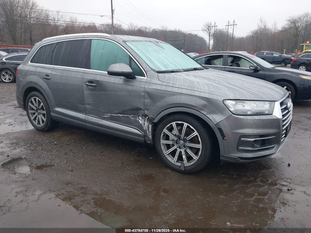 2017 AUDI Q7 WA1VAAF79HD032540 Photo 0