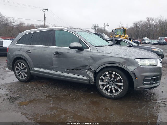 2017 AUDI Q7 WA1VAAF79HD032540 Photo 5