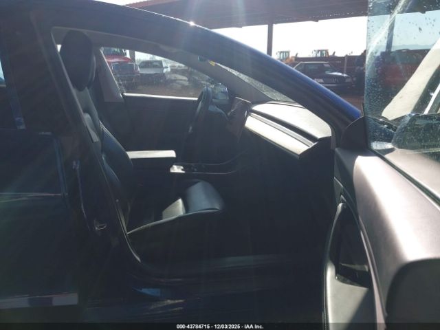 2020 TESLA MODEL 3 5YJ3E1EBXLF638406 Photo 4