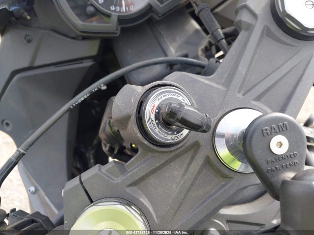 JKBZXJH16NA013106 Kawasaki Zx636 K