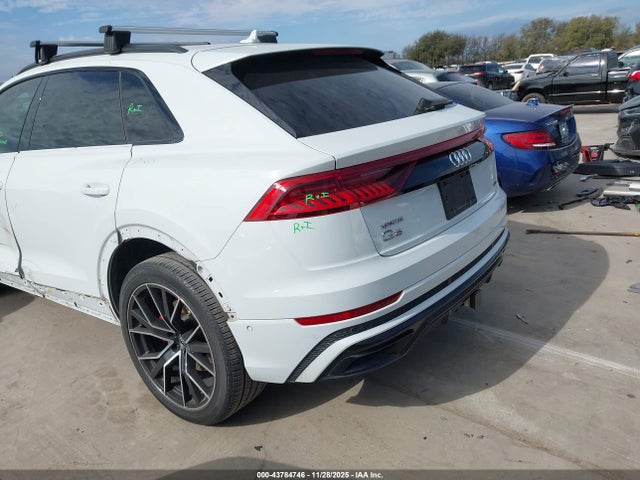 2020 AUDI Q8 WA1EVAF19LD025953 Photo 2