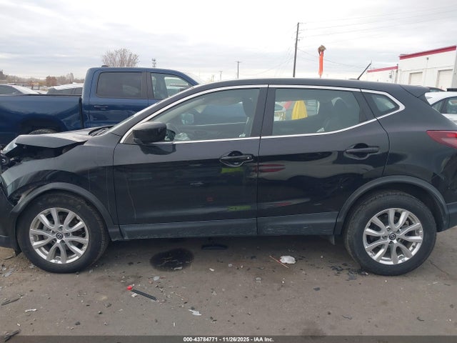 JN1BJ1AW1MW438904 Nissan Rogue Sport S Awd Xtronic Cvt