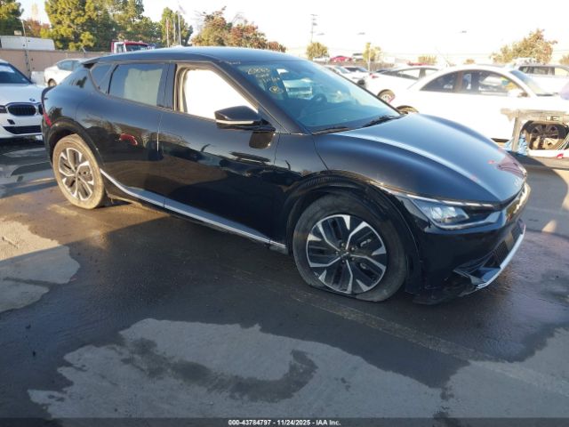 2022 KIA EV6 KNDC3DLC6N5053121