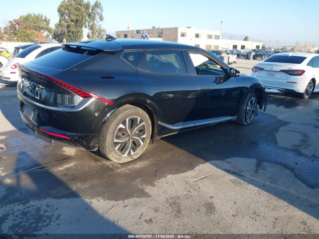 2022 KIA EV6 KNDC3DLC6N5053121 Photo 3